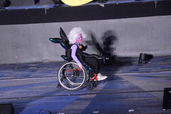 Photos: Go Behind the Scenes of BroadwayCon 2020! — photo 77 of 102