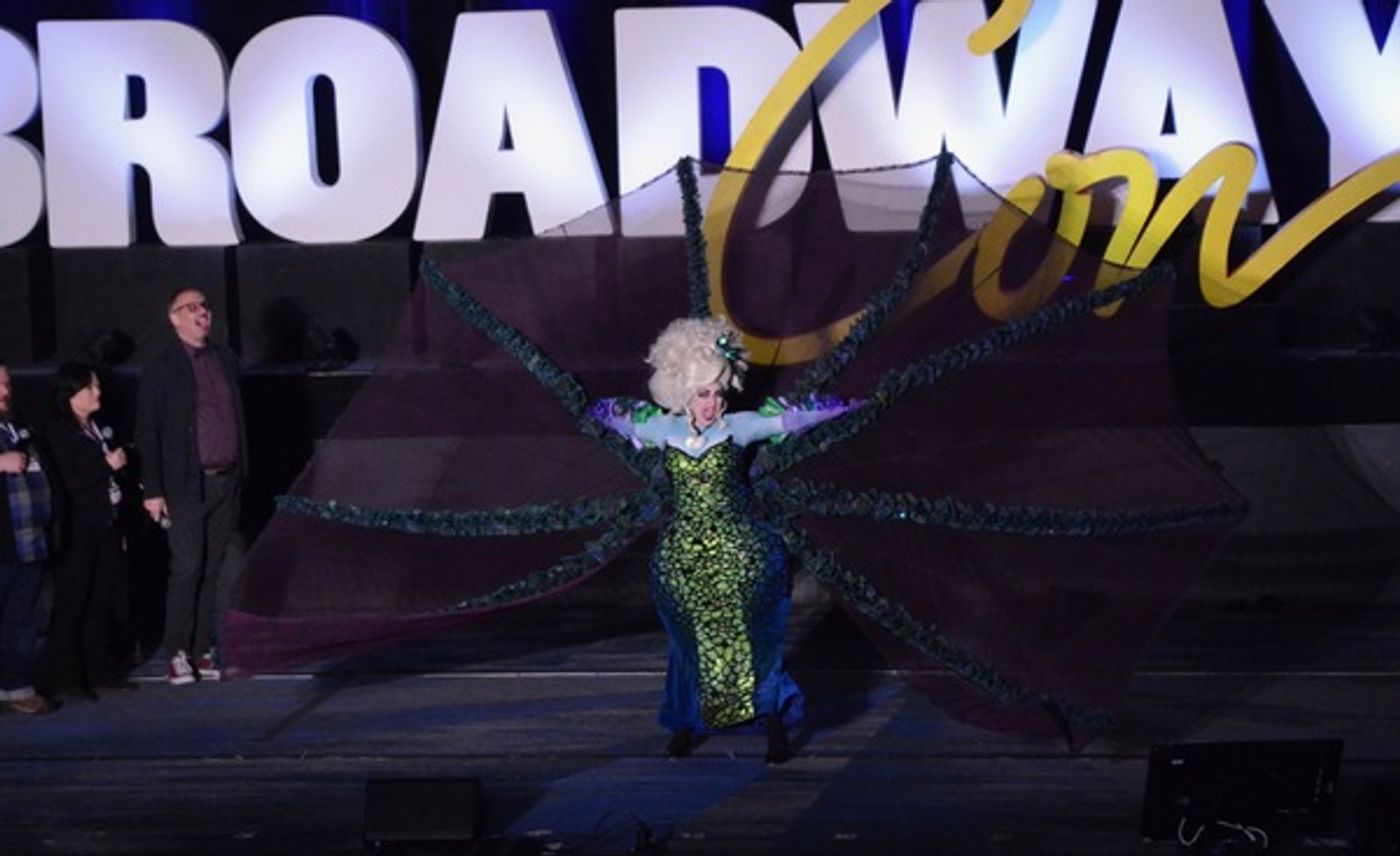 Photo Coverage: Go Behind the Scenes of BroadwayCon 2020! Photo Coverage: Go Behind the Scenes of BroadwayCon 2020! Image