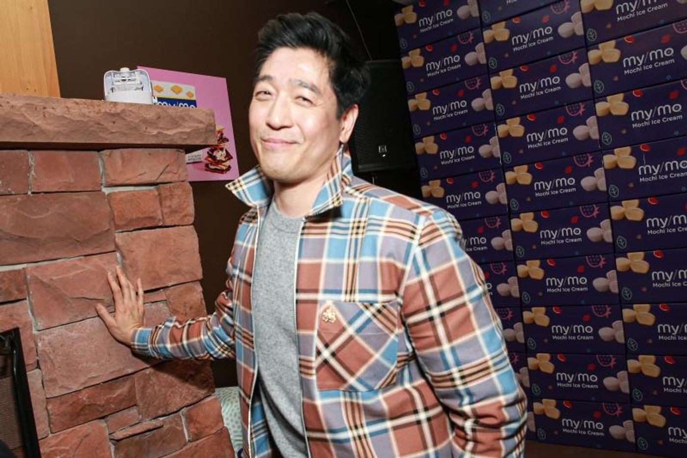 Photo Coverage: SUNDANCE FILM FESTIVAL Party Hosted by Wanderluxxe Photo Coverage: SUNDANCE FILM FESTIVAL Party Hosted by Wanderluxxe Image