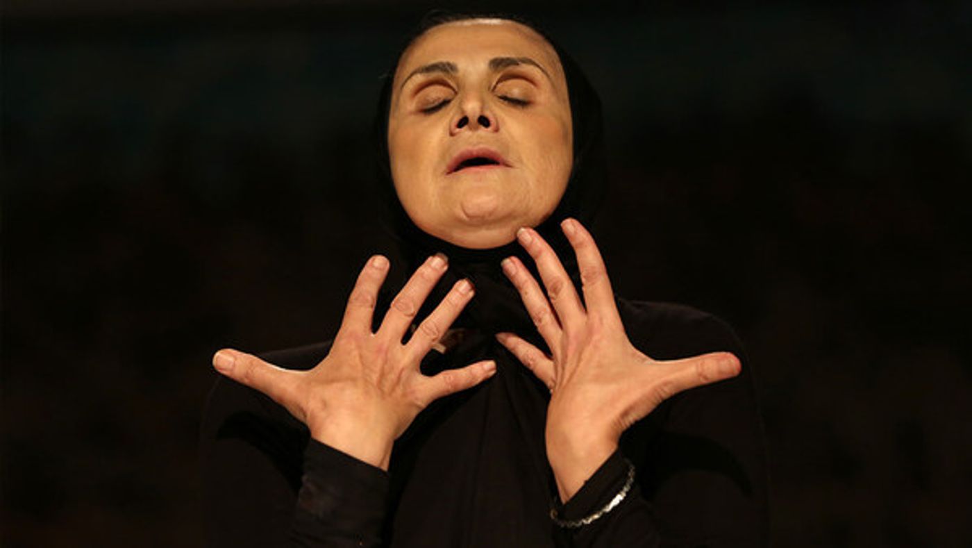 Photo Flash: First Look at JOGGING at Guthrie Theater  Image