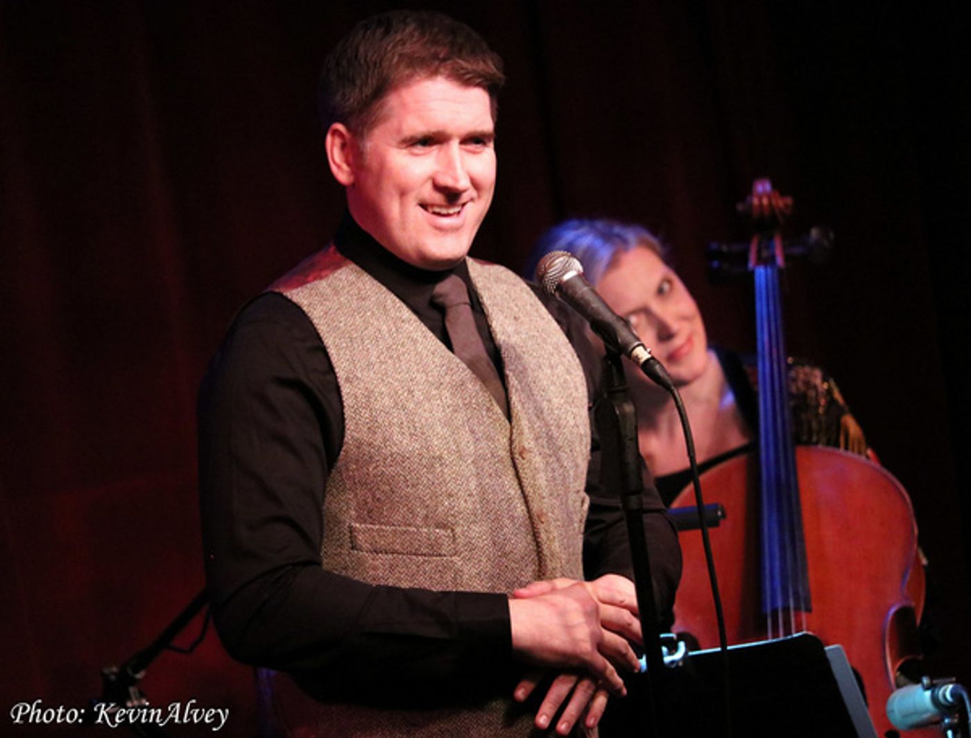 Photo Flash: Cellist Mairi Dorman-Phaneuf Celebrates Robert Burns Night At Birdland!  Image