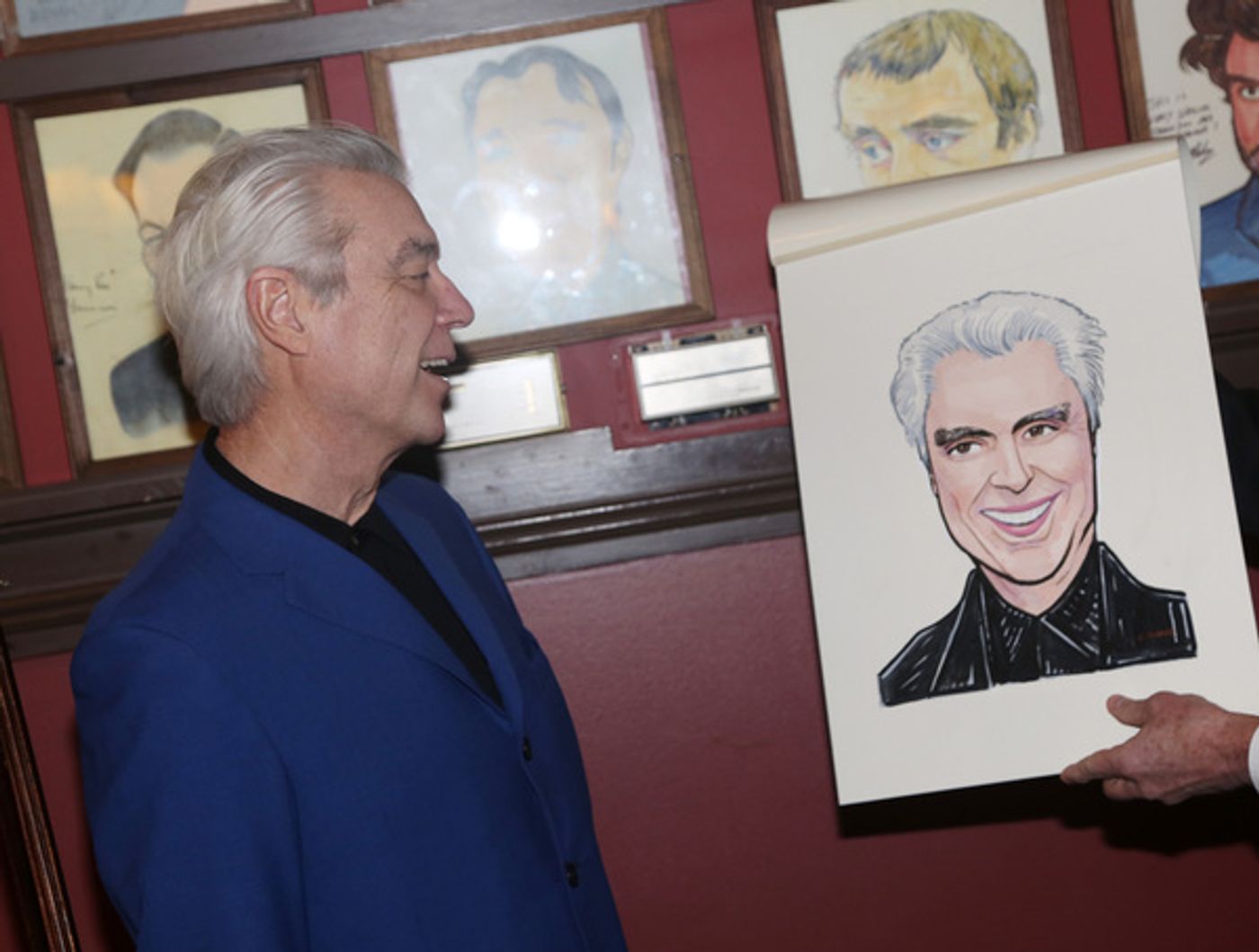 Photo Coverage: AMERICAN UTOPIA's David Byrne Celebrates New Sardi's Portrait  Image