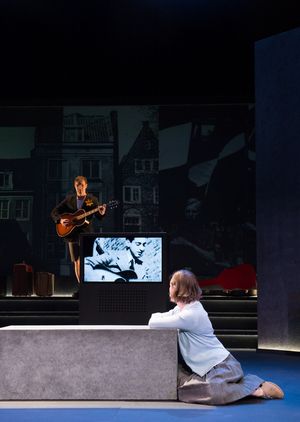 Doug Harvey, Heather Taylor @ BroadwayWorld Doug Harvey, Heather Taylor Photo