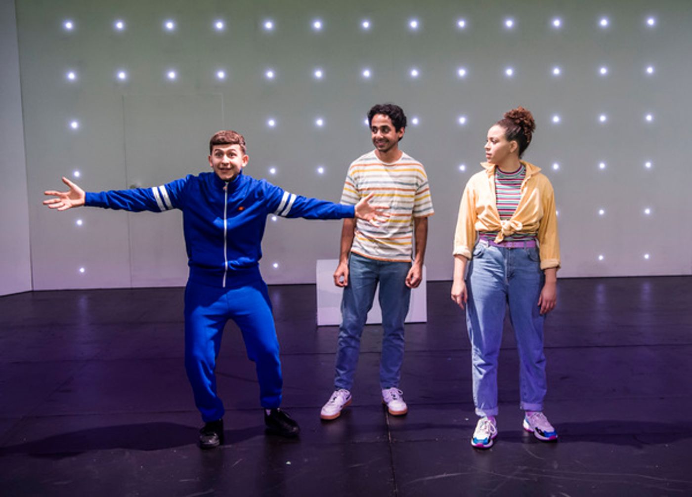 Photo Flash: UK Premiere of THE BEE IN ME at The Unicorn Theatre Photo Flash: UK Premiere of THE BEE IN ME at The Unicorn Theatre Image