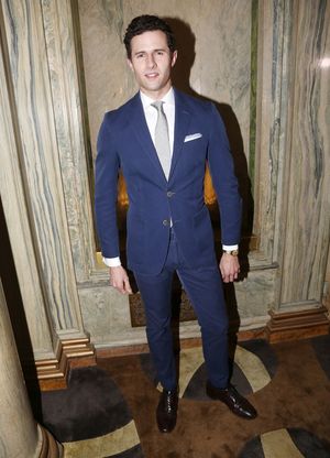 NEW YORK, NEW YORK - JANUARY 30: Roe Hartrampf poses at a Meet & Greet for the new ca Photo