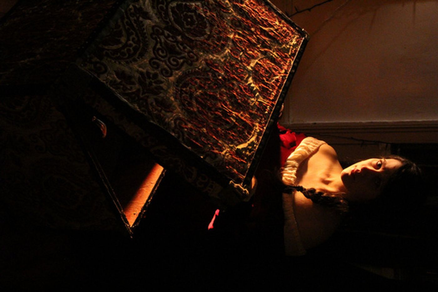 Photo Flash: First Look at THE WAKE OF DORCAS KELLY at the New Ohio Theatre  Image