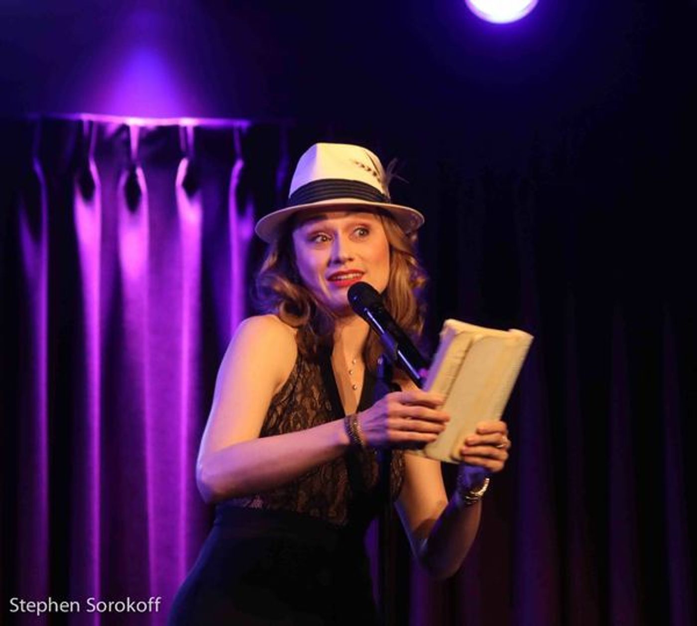 Photo Coverage: Lianne Marie Dobbs Brings WHY CAN'T A WOMAN BE MORE LIKE A MAN? to the Green Room 42  Image
