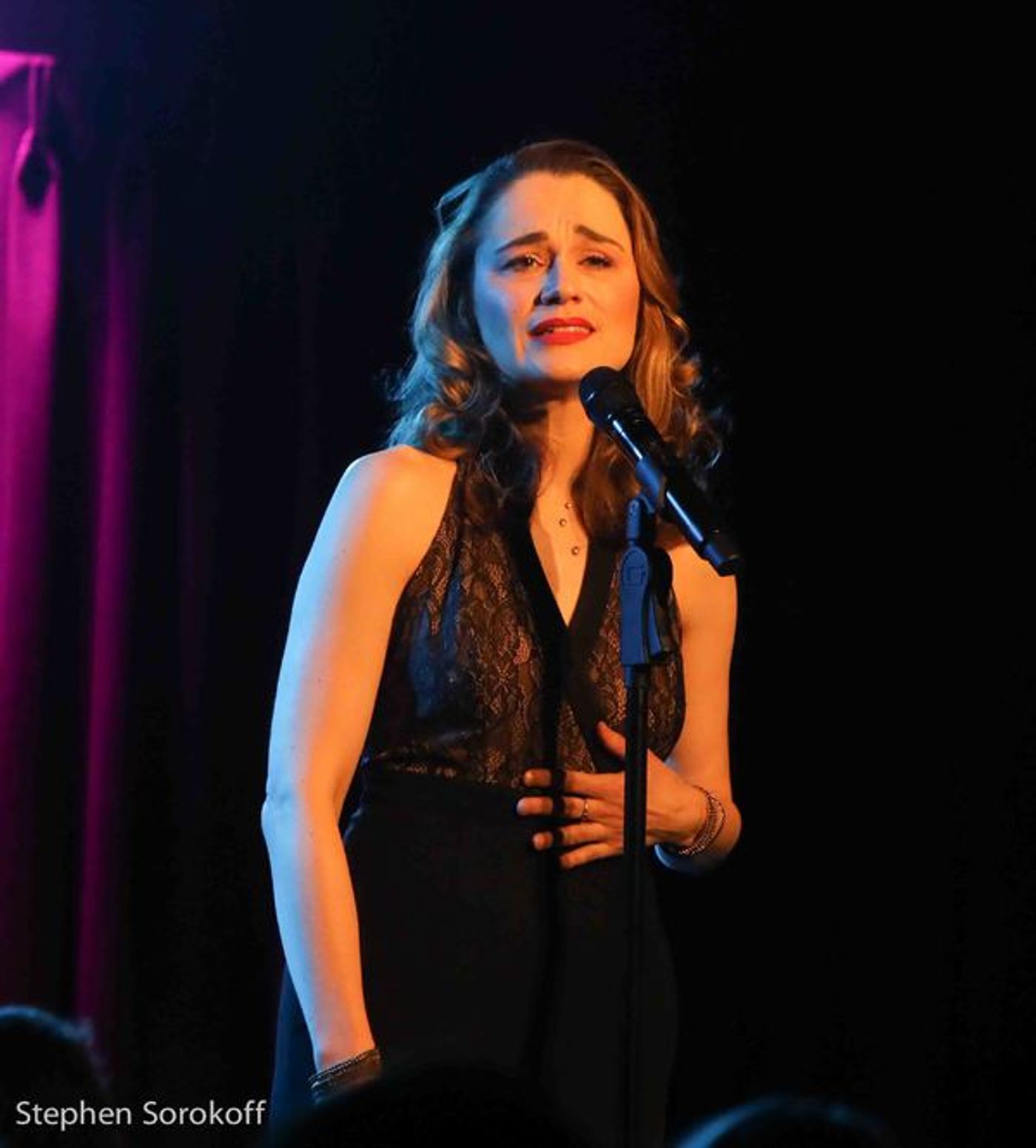 Photo Coverage: Lianne Marie Dobbs Brings WHY CAN'T A WOMAN BE MORE LIKE A MAN? to the Green Room 42  Image