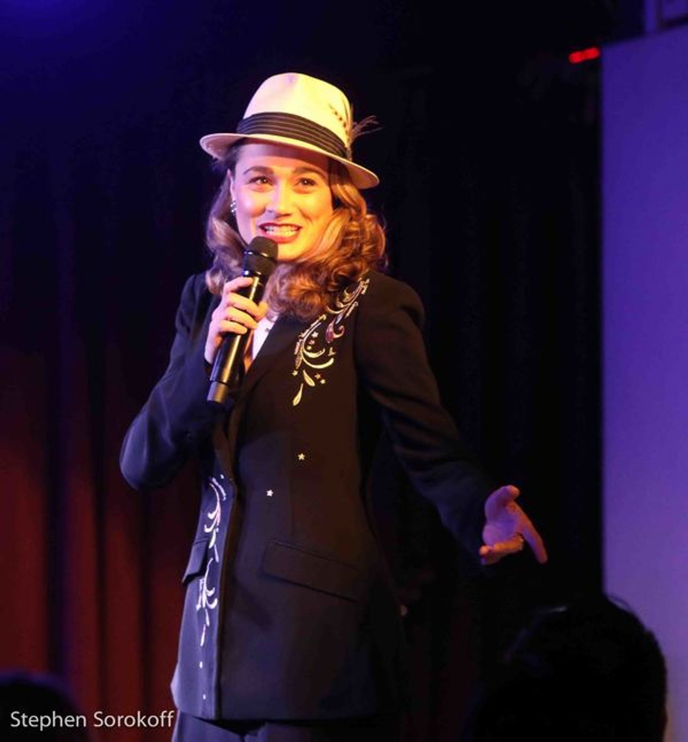 Photo Coverage: Lianne Marie Dobbs Brings WHY CAN'T A WOMAN BE MORE LIKE A MAN? to the Green Room 42  Image