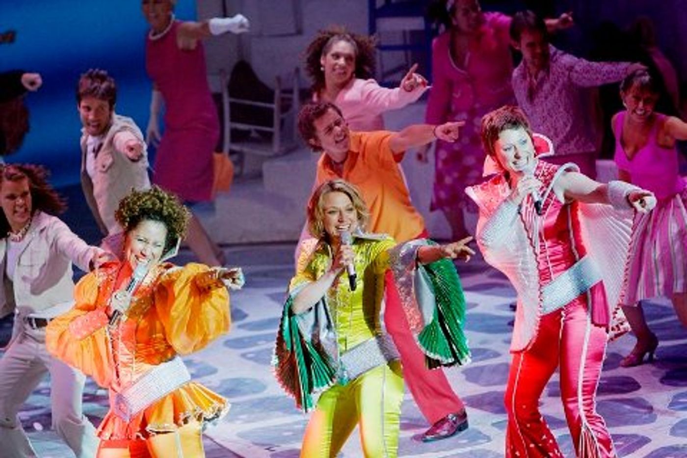 Mega Hit Musical MAMMA MIA! Will Return to Oslo in Early 2021  Image