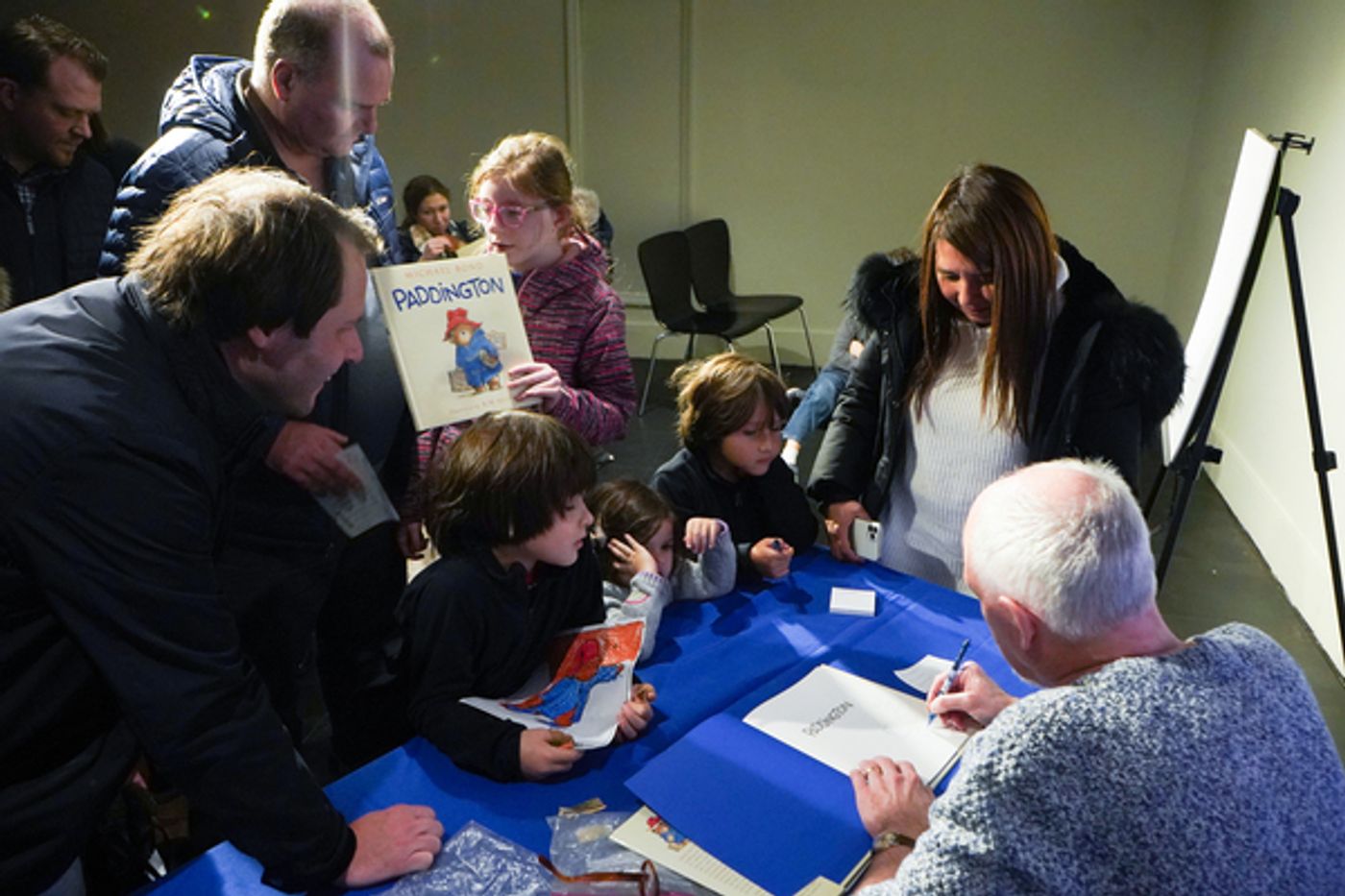 Photo Flash: Paddington Illustrator R.W. Alley Visits PADDINGTON GETS IN A JAM Photo Flash: Paddington Illustrator R.W. Alley Visits PADDINGTON GETS IN A JAM Image