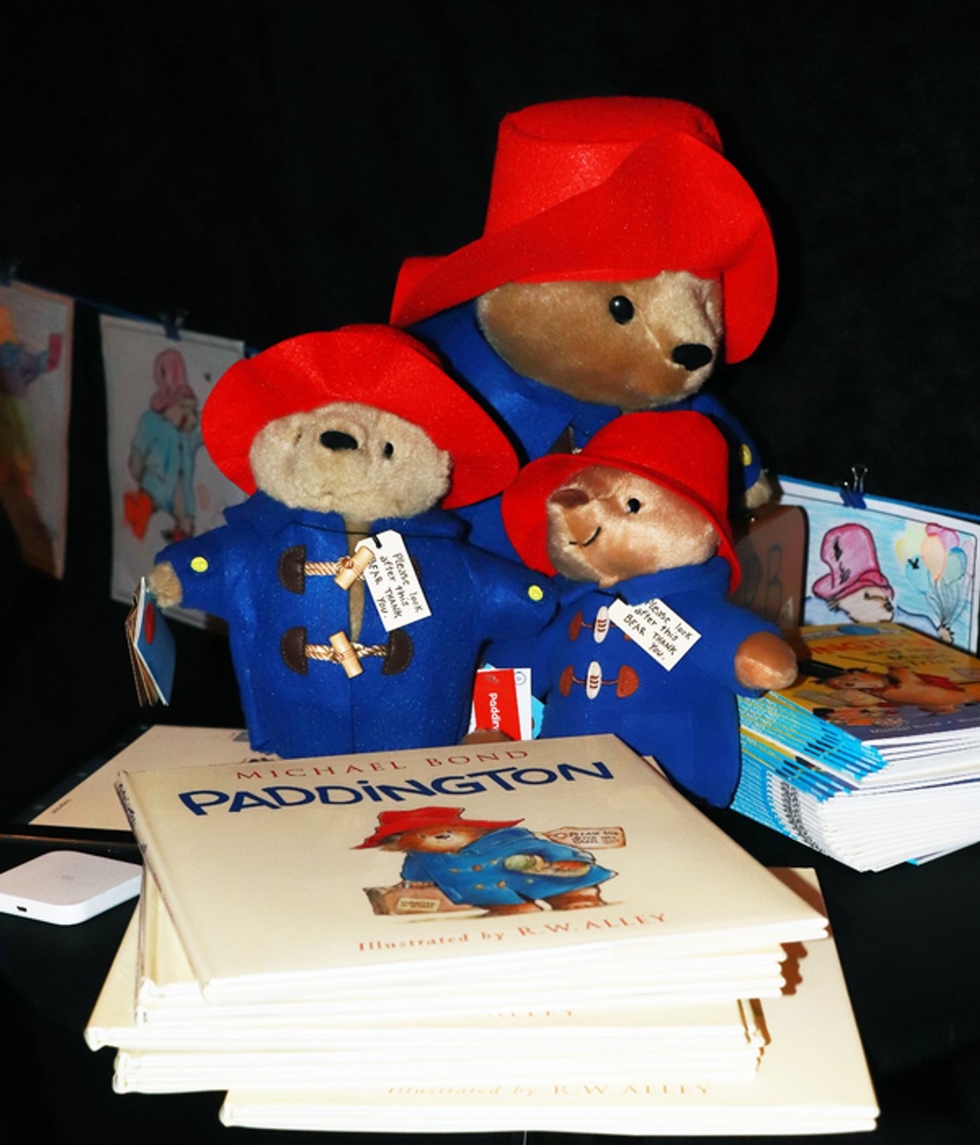 Photo Flash: Paddington Illustrator R.W. Alley Visits PADDINGTON GETS IN A JAM Photo Flash: Paddington Illustrator R.W. Alley Visits PADDINGTON GETS IN A JAM Image