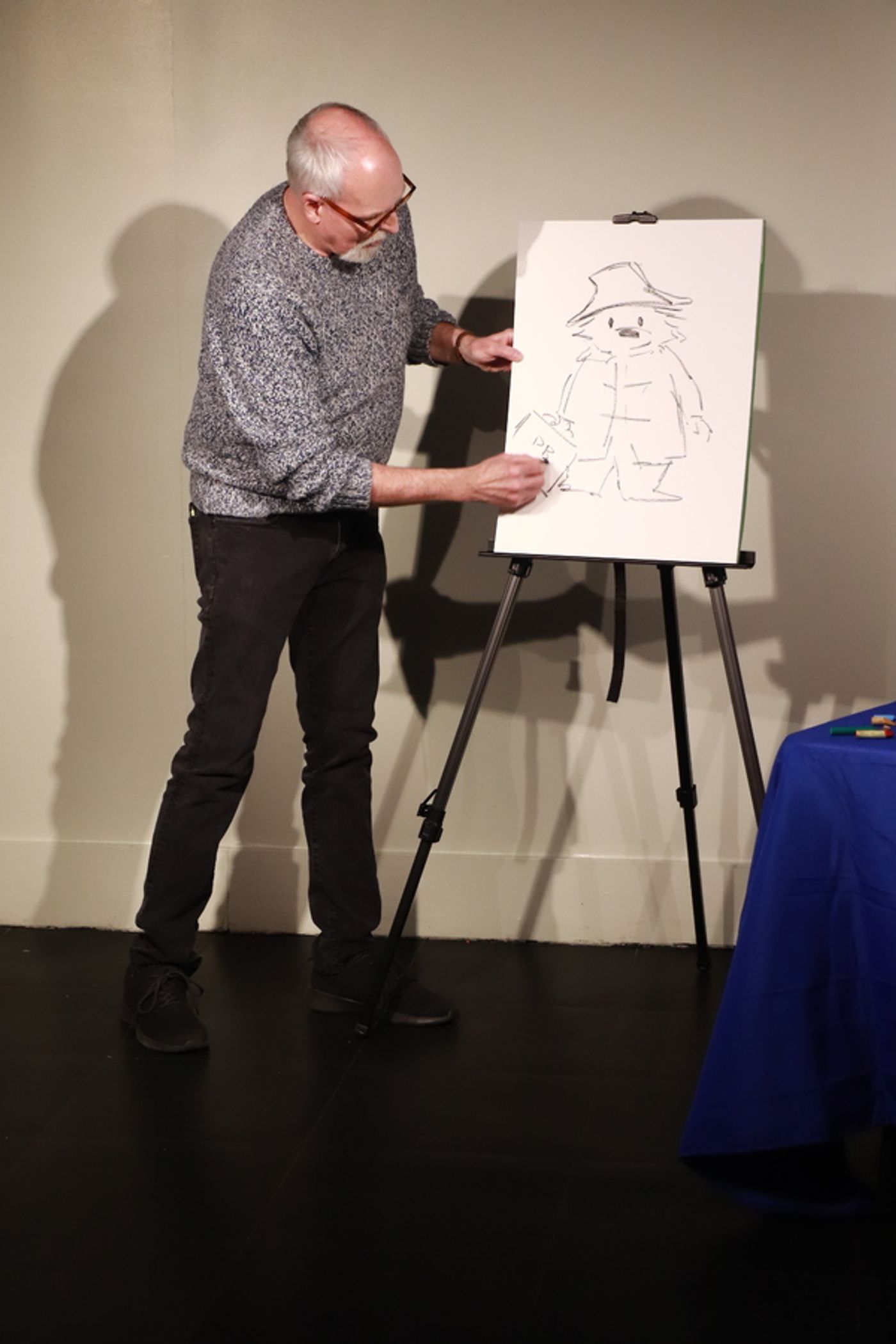 Photo Flash: Paddington Illustrator R.W. Alley Visits PADDINGTON GETS IN A JAM  Image