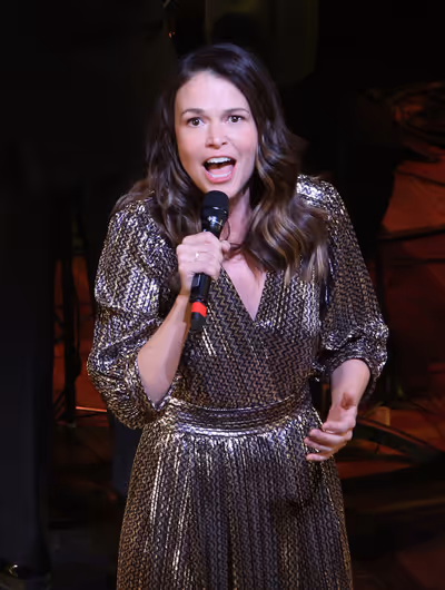 Sutton Foster Photo