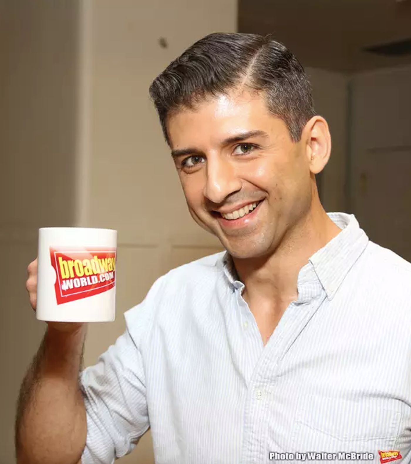 Wake Up With BWW 2/5: PLAZA SUITE Begins Pre-Broadway Run in Boston and More!  Image