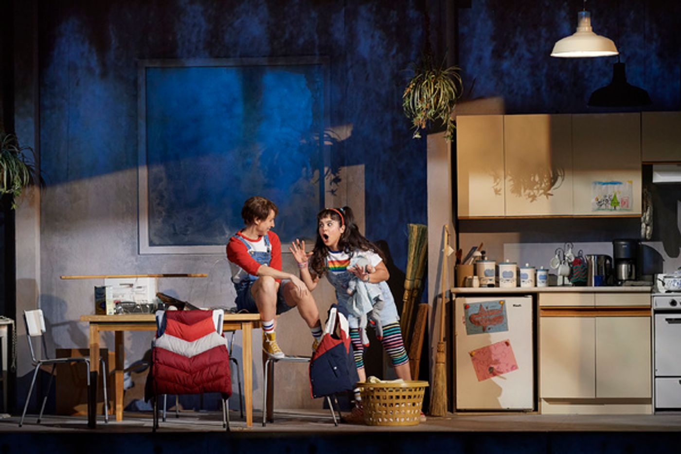 Photo Flash: Canadian Opera Company's New Production of HANSEL & GRETEL Photo Flash: Canadian Opera Company's New Production of HANSEL & GRETEL Image