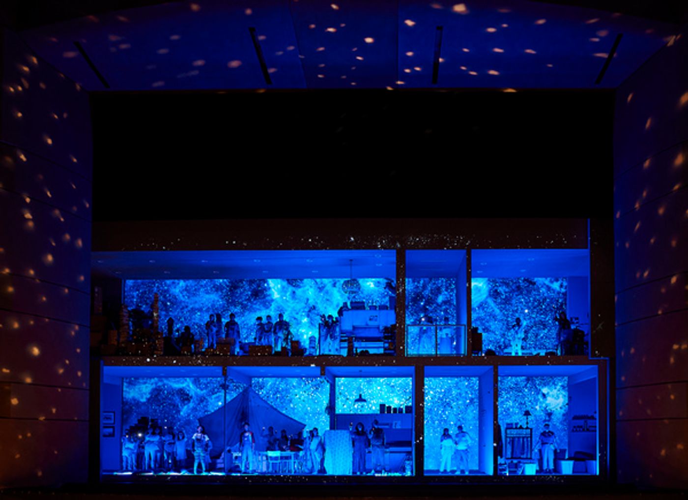 Photo Flash: Canadian Opera Company's New Production of HANSEL & GRETEL Photo Flash: Canadian Opera Company's New Production of HANSEL & GRETEL Image