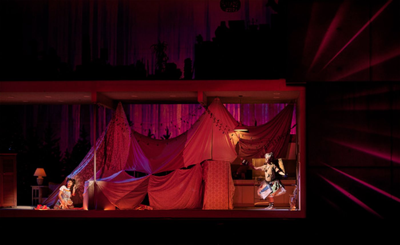 Photo Flash: Canadian Opera Company's New Production of HANSEL & GRETEL Photo Flash: Canadian Opera Company's New Production of HANSEL & GRETEL Image