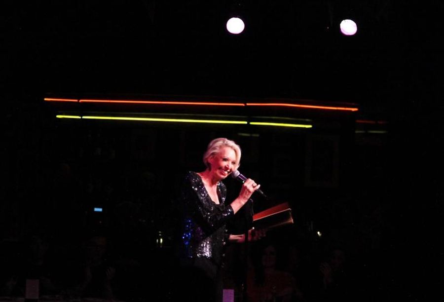 Review: JULIE HALSTON - JUDGE JULIE PRESIDING At Birdland Is Guilty of Slaying Em In The Aisles!  Image