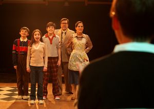 Christopher Patow, Holly Reichert, Reese Hewitt, Ron Hastings, Jennifer Richardson, and Ashlee Espinosa @ BroadwayWorld Christopher Patow, Holly Reichert, Reese Hewitt, Ron Hastings, Jennifer Richardson, a Photo