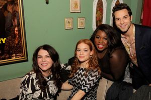 Lauren Graham, Jane Levy, Alex Newell, Skylar Astin Photo