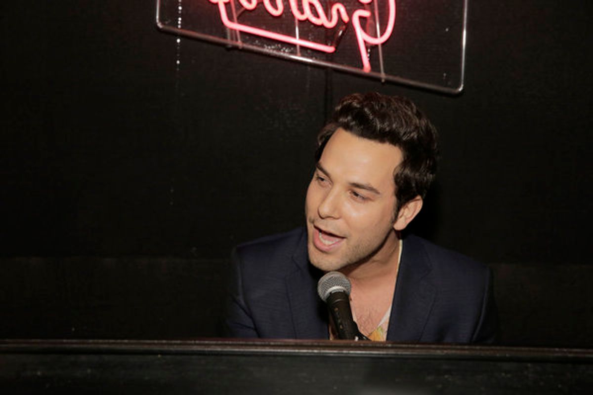 Skylar Astin  at 