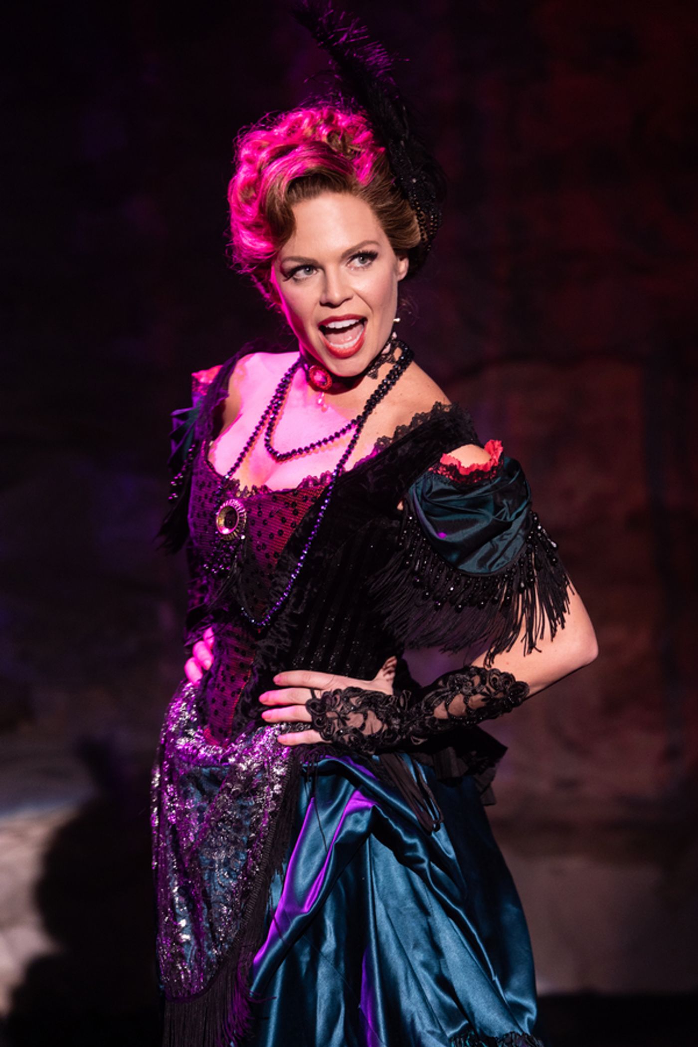 Photo Flash: First Look at Solea Pfeiffer, Emmy Raver-Lampman, and the Cast of GUN & POWDER at SIgnature Theatre  Image