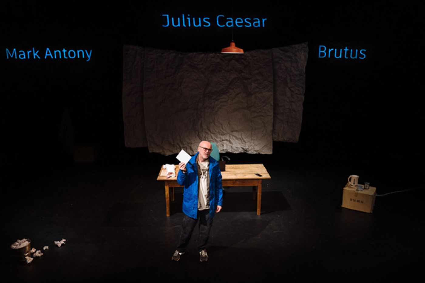 Photo Flash: First Look at Production Photos of Tim Crouch's I, CINNA (THE POET)  Image