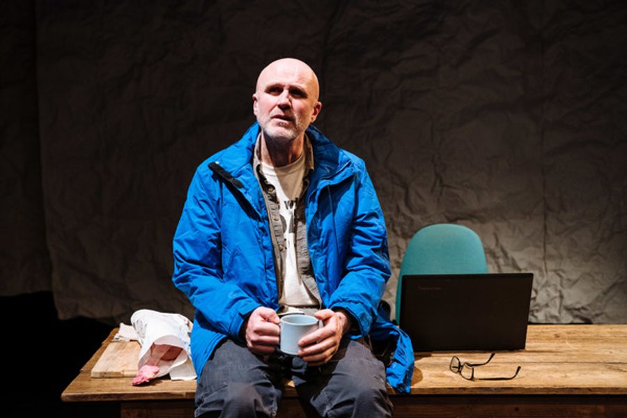 Photo Flash: First Look at Production Photos of Tim Crouch's I, CINNA (THE POET) Image