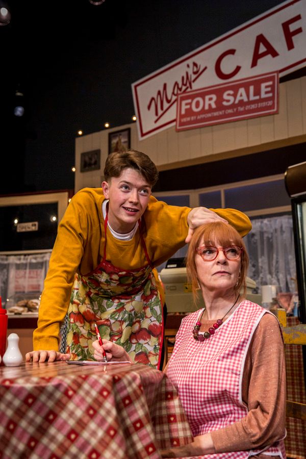 Josh Barrow and Wendy Nottingham Photo