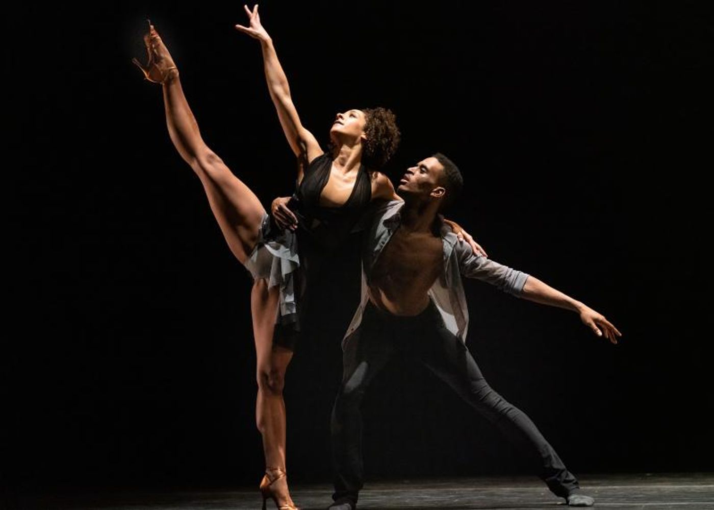 Review: COMPLEXIONS, THE ROCKSTARS OF BALLET, TACKLE LENNY KRAVITZ at Joyce Theater  Image