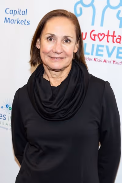 Laurie Metcalf Photo