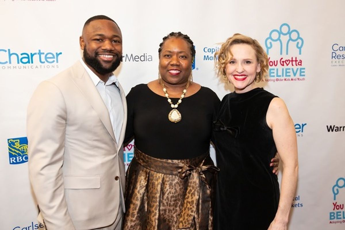 Ty Montgomery, his mom, Lisa Montgomery, and Anika Larsen at 