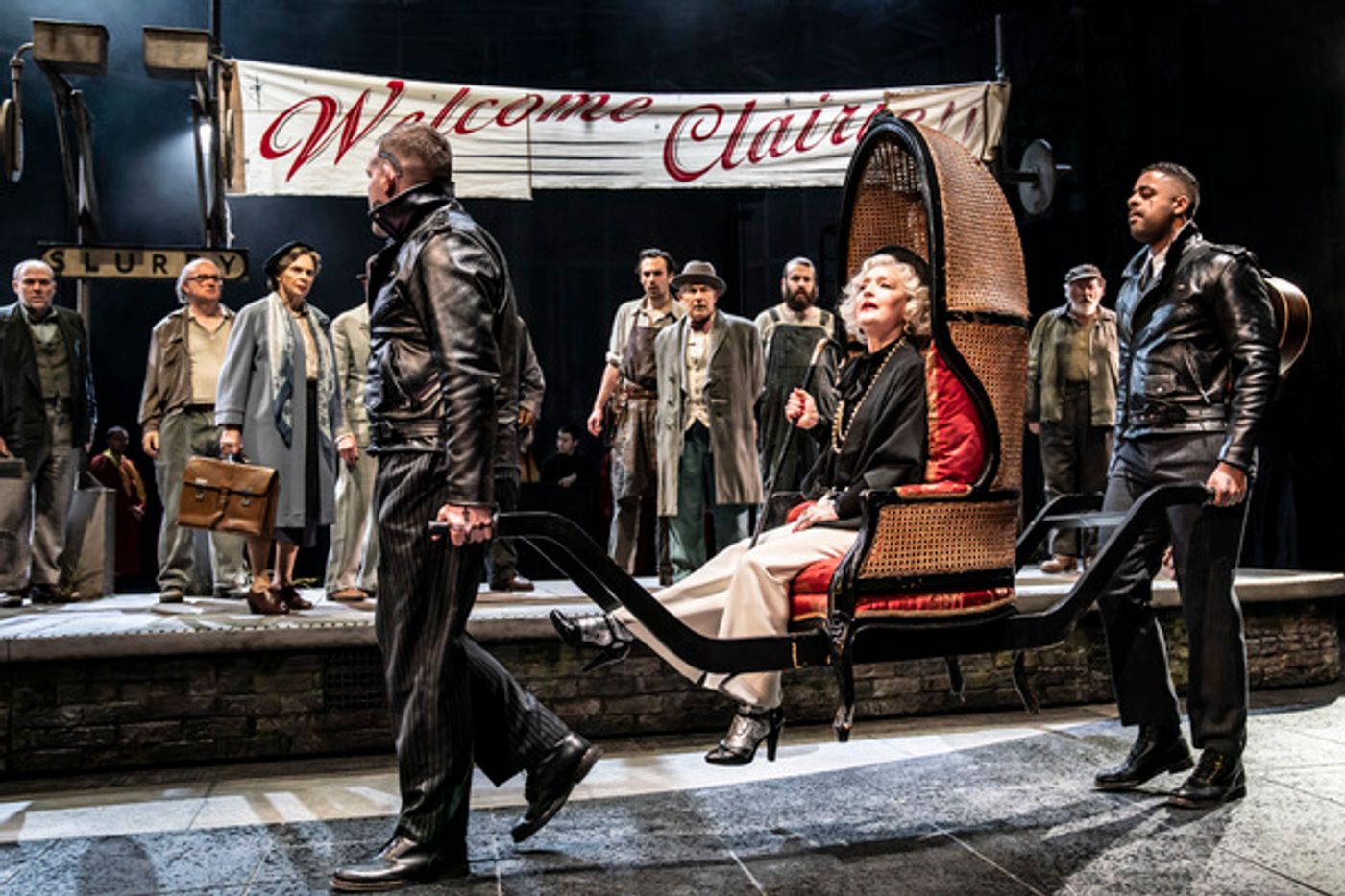 Photo Flash: First Look at THE VISIT at the National Theatre  Image