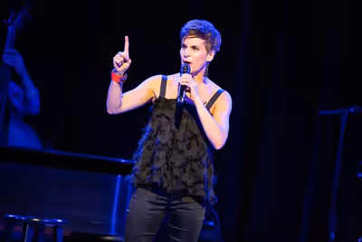 Jenn Colella Photo