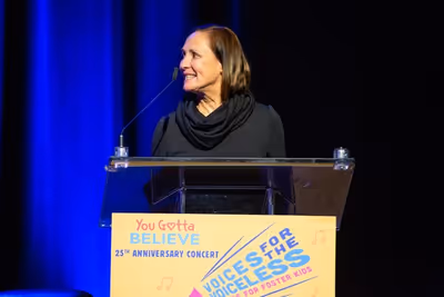 Laurie Metcalf
 Photo