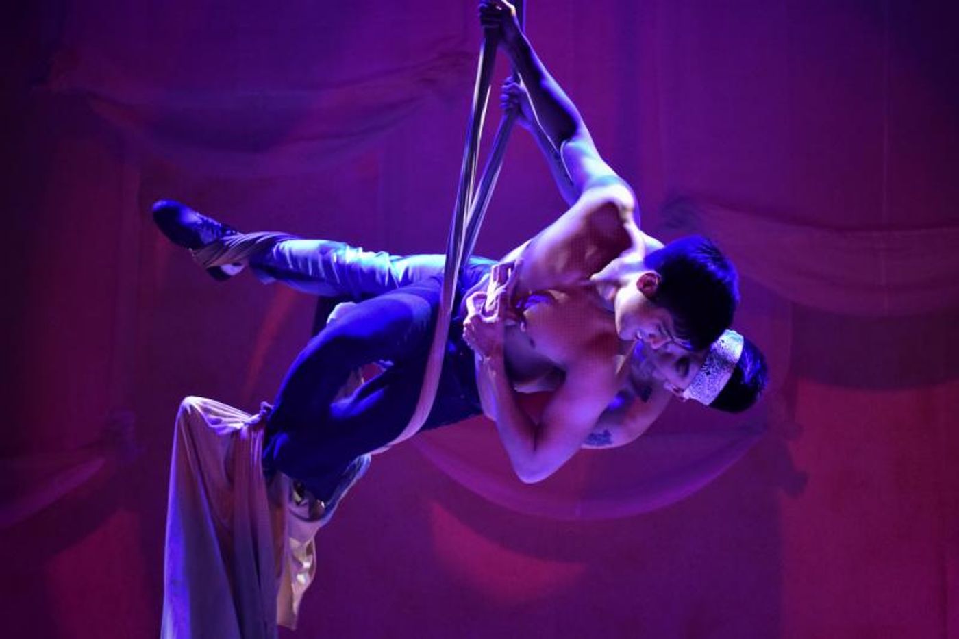 PHOTOS: PETA's UNDER MY SKIN Opens; Cherry Pie Picache Leads the Cast  Image