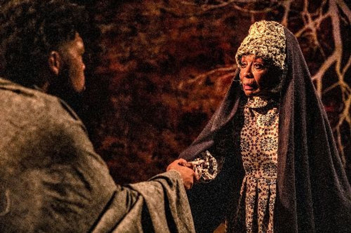 Review: Two Tales By Russian Masters Brought To The Stage in The Mint's CHEKHOV/TOLSTOY: LOVE STORIES  Image