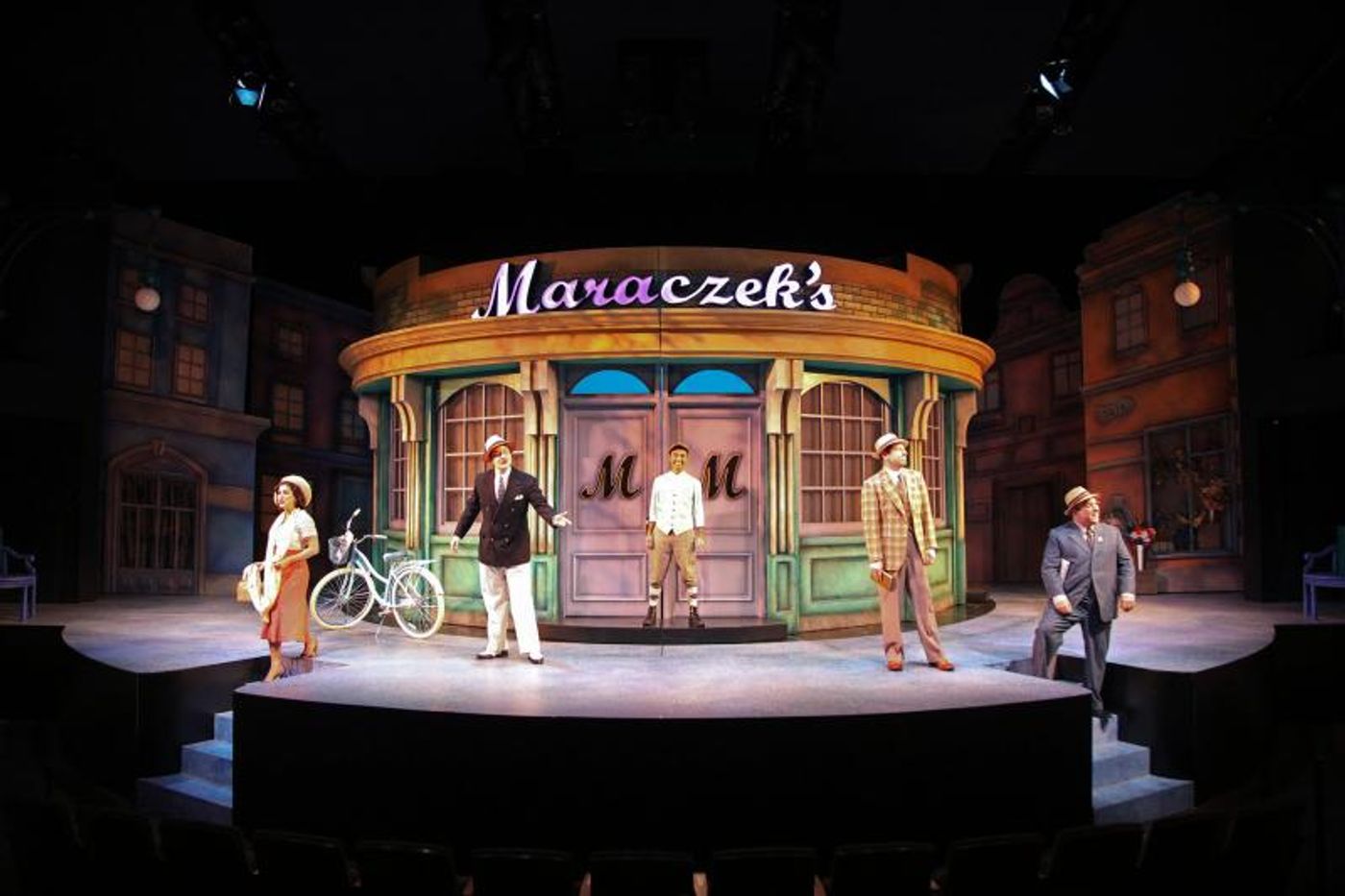 Review: Old School Musical Comedy SHE LOVES ME Mostly Charms at OC's South Coast Repertory  Image