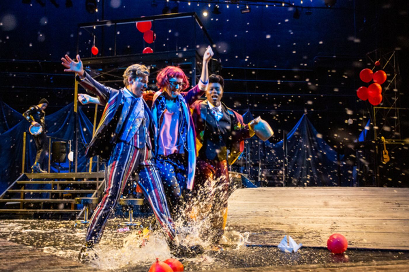 Photo Flash: Guthrie Theater's Production of TWELFTH NIGHT  Image