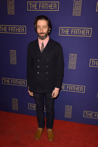Simon Helberg Photo