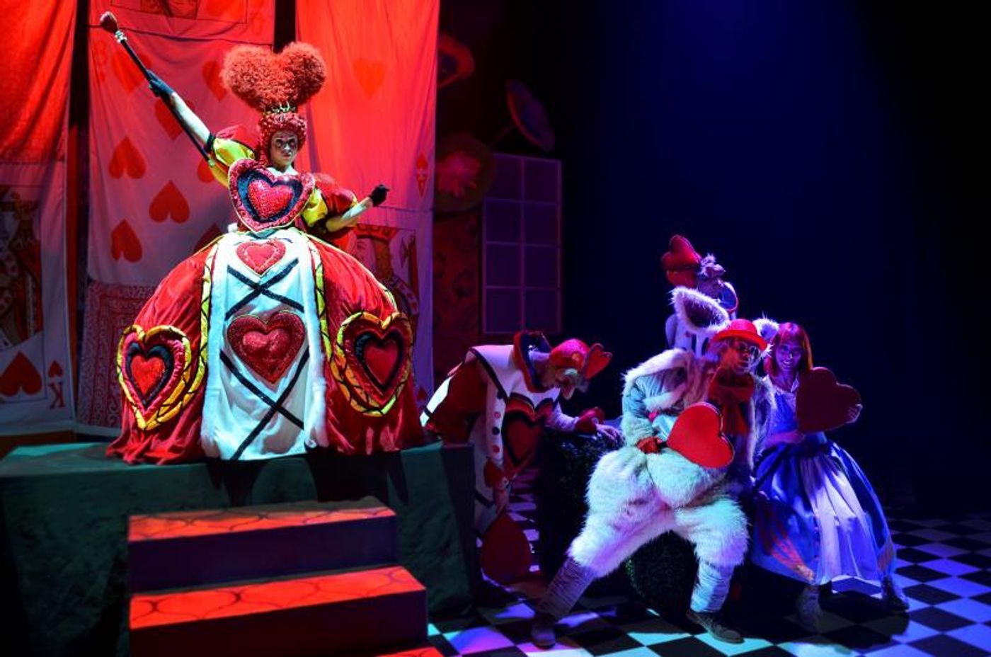 ALICIA EN EL MUSICAL DE LAS MARAVILLAS cosecha éxitos en el festival FETEN ALICIA EN EL MUSICAL DE LAS MARAVILLAS cosecha éxitos en el festival FETEN Image