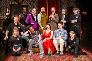 Quinn VanAntwerp, Jason Bowen, Max FitzRoy-Stone, Brent Bateman, Matt Harrington, Bartely Booz, Sid Solomon, Ellie MacPherson, Bianca Horn, Maggie Weston, Jesse Aaronson, & Blair Baker
@ BroadwayWorld Quinn VanAntwerp, Jason Bowen, Max FitzRoy-Stone, Brent Bateman, Matt Harrington, Bar Photo