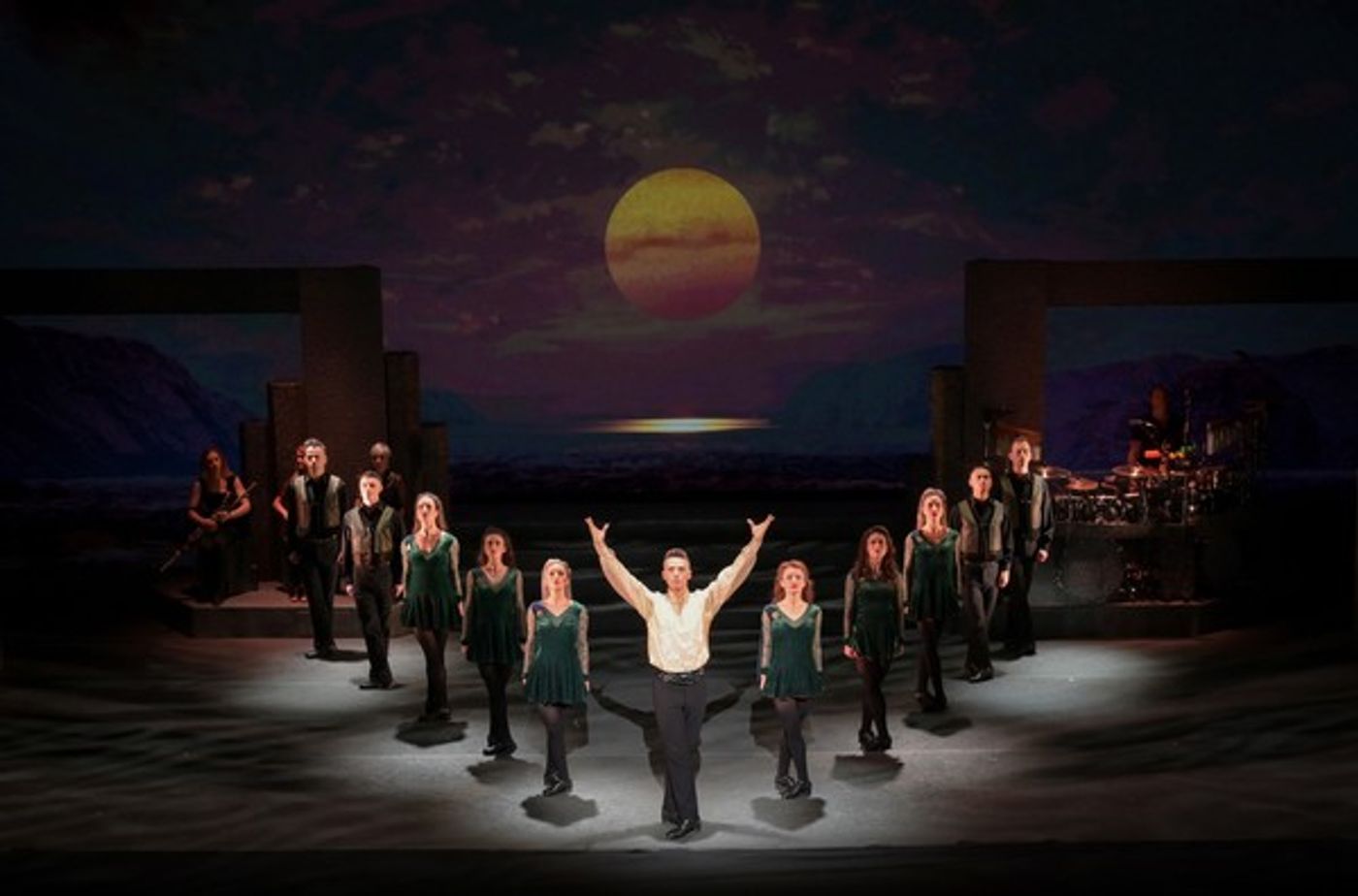 Photo Flash: RIVERDANCE Celebrates 25 Years at Radio City Music Hall Photo Flash: RIVERDANCE Celebrates 25 Years at Radio City Music Hall Image