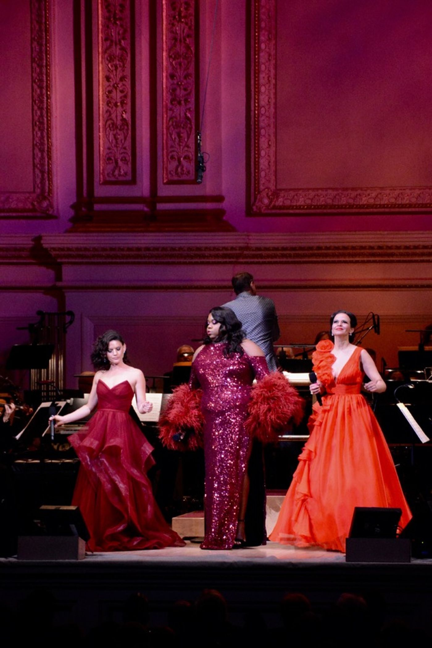 Photo Coverage: Mandy Gonzalez, Carrie Manolakos, and Alex Newell in I'M EVERY WOMAN: DIVAS ON STAGE  Image