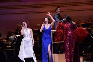 Carrie Manlakos, Mandy Gonzalez Steven Reineke and Alex Newell @ BroadwayWorld Carrie Manlakos, Mandy Gonzalez Steven Reineke and Alex Newell Photo