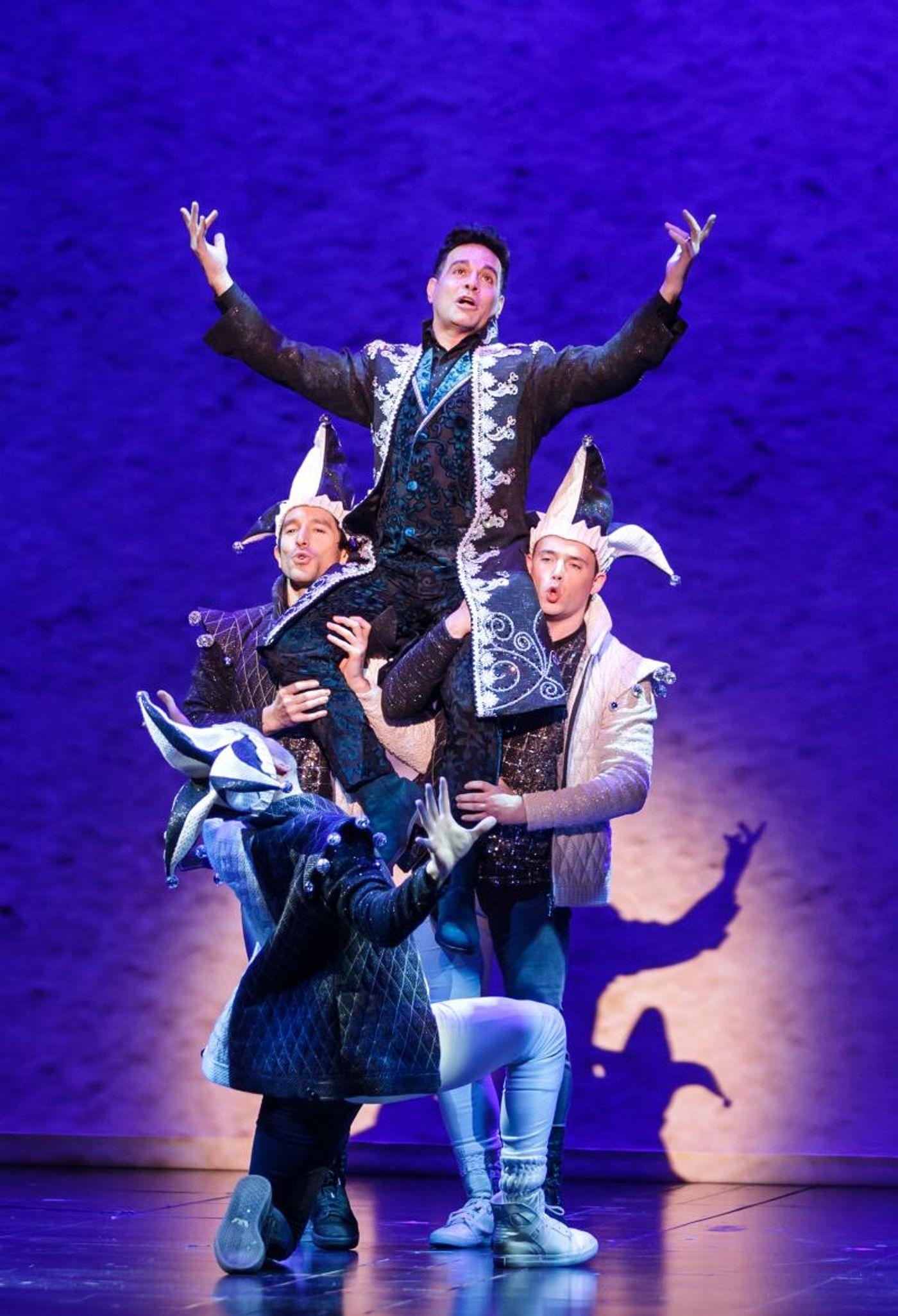 Review: BLISS at the 5th Avenue Theatre Misses the Mark, But Only Slightly  Image