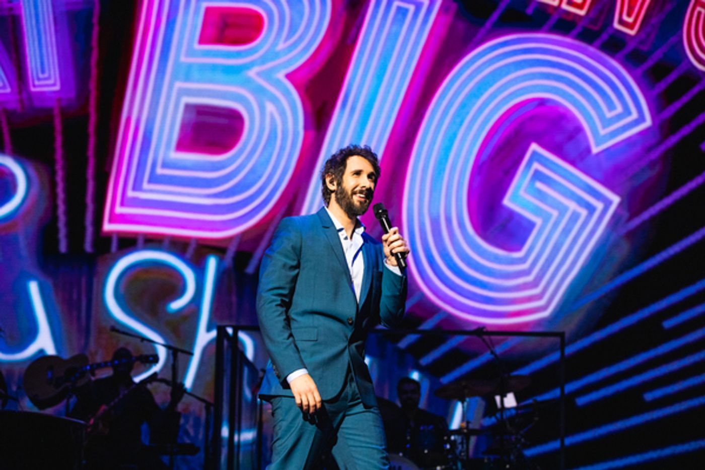 Photos/Video: Josh Groban Opens Radio City Residency and Releases New Song  Image