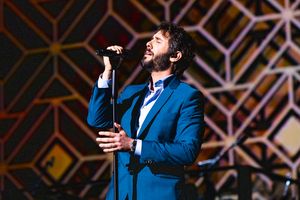 Josh Groban Photo