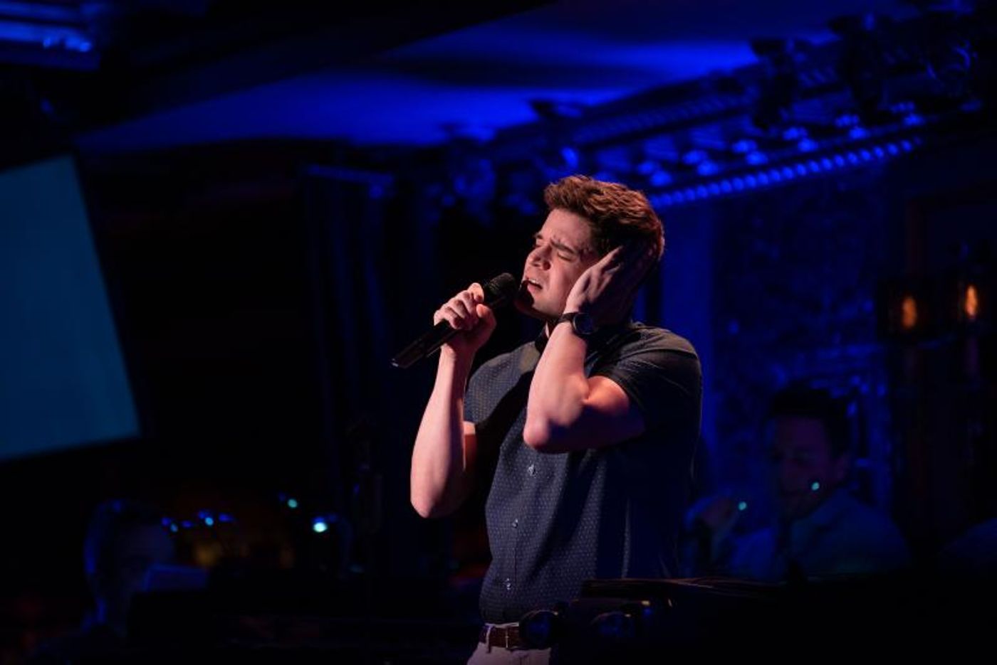 Review: Jeremy Jordan Exceeds All Expectations with His New Show CARRY ON at 54 Below  Image